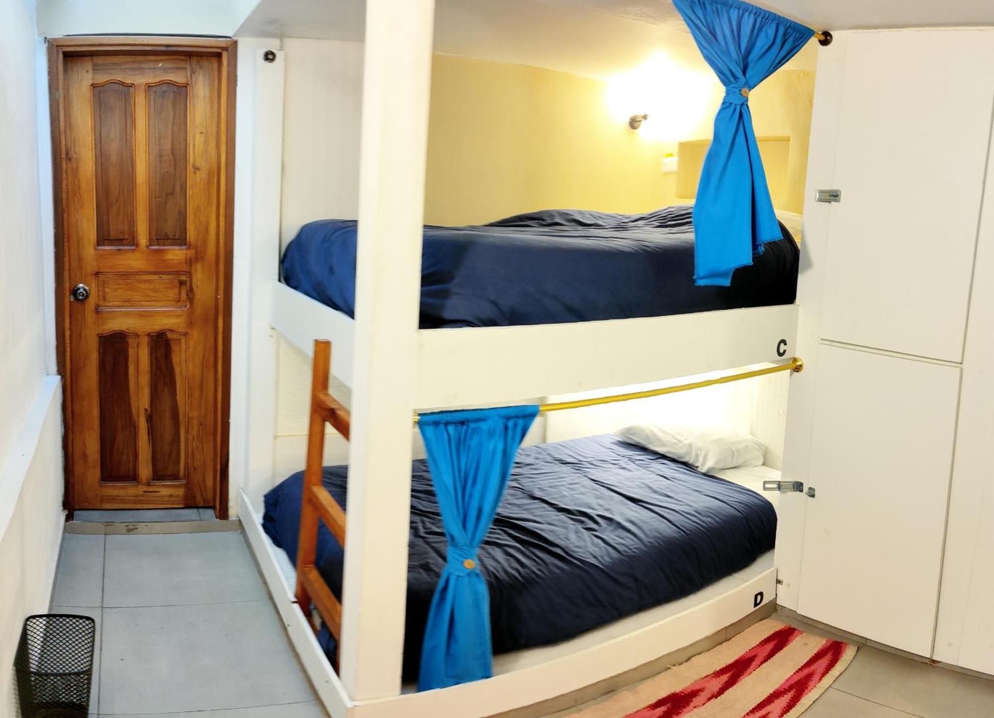 Minka Hostel Quito Exterior photo